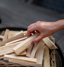 Load image into Gallery viewer, Homefire Easy Light Supapak Ultra-Dry Kiln Dried Kindling 6.5 Litres