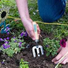 Load image into Gallery viewer, Burgon & Ball Growing Gardeners Hand Fork