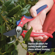 Load image into Gallery viewer, Spear & Jackson Bypass Secateurs