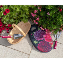 Load image into Gallery viewer, Burgon & Ball British Bloom - Gift Boxed Gardening Trowel & Fork