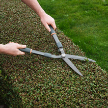 Load image into Gallery viewer, Kent & Stowe Traditional Hedge Shears