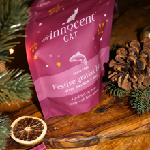 Load image into Gallery viewer, The Innocent Cat Festive Gravlax Bites With Salmon & Dill