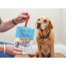 Load image into Gallery viewer, Natures Deli Chicken Wrapped Carrot Stick 100g