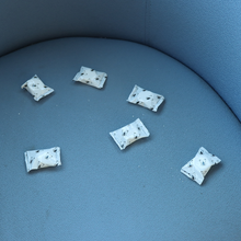 Load image into Gallery viewer, Zero In New Generation Moth Balls 10-Pack