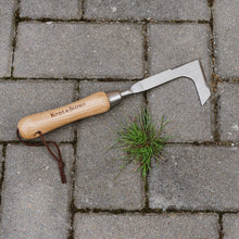 Load image into Gallery viewer, Kent & Stowe Stainless Steel Hand Weeding Knife