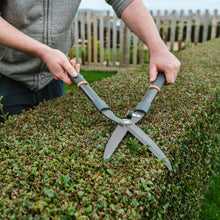 Load image into Gallery viewer, Kent &amp; Stowe Traditional Hedge Shears
