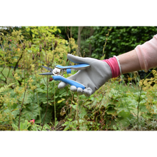 Load image into Gallery viewer, Spear &amp; Jackson Blue Garden Snips
