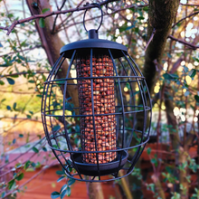 Load image into Gallery viewer, Copdock Mill Twist &amp; Release Squirrel Resistant Peanut 465g
