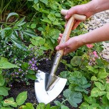 Load image into Gallery viewer, Burgon &amp; Ball RHS Perennial Spade Small
