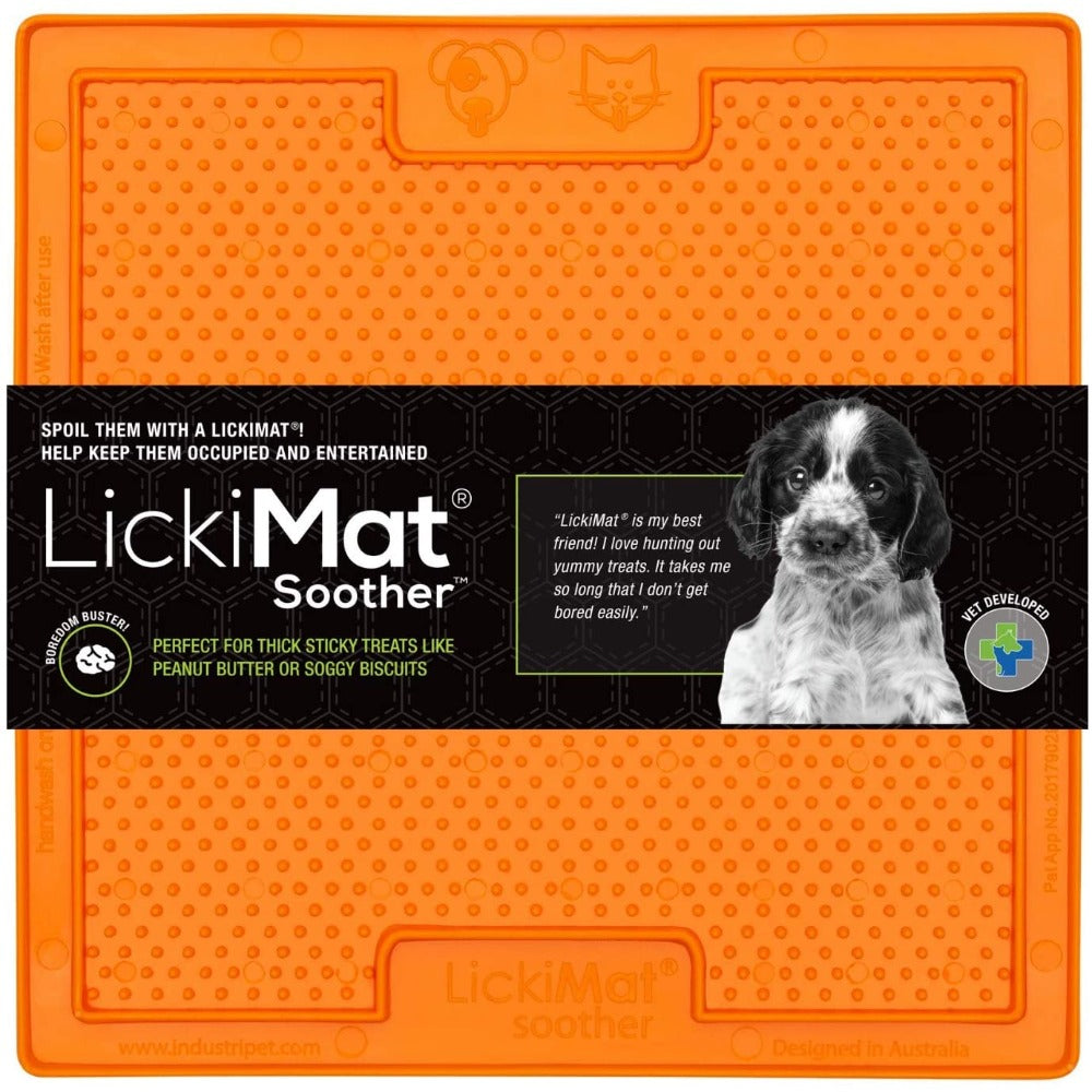 LickiMat Soother Classic Dog