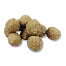 Load image into Gallery viewer, Copdock Mill Suet Balls Peanut Butter Tub x 50
