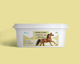 Load image into Gallery viewer, Sealac Horse &amp; Pony Seaweed Mix 1.5Kg - Organic Atlantic Seaweed Mix, Rich in over 60 Minerals and Vitamins, Supports Animal Health, Performance and Fertility Specially Formulated For Horses and Ponies
