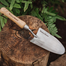 Load image into Gallery viewer, Kent &amp; Stowe Stainless Steel Hand Trowel
