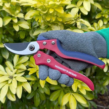 Load image into Gallery viewer, Spear &amp; Jackson Bypass Secateurs
