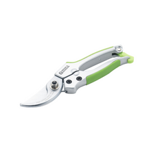 Load image into Gallery viewer, Spear &amp; Jackson Bypass Secateurs in Green
