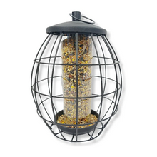 Load image into Gallery viewer, Copdock Mill Twist &amp; Release Squirrel Resistant Seed Feeder 455g
