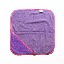 Load image into Gallery viewer, Dot Dot Pet Bamboo Dog Towel Small Purple 50cm x 50cm – Quick-Drying Towel with Hood &amp; Drying Pockets for Small Breeds
