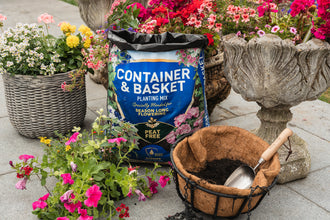 Load image into Gallery viewer, Westland Container &amp; Basket Planting Peat Free Mix 50L
