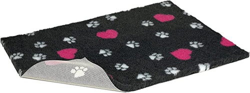 Non-Slip Vet Bed Charcoal And Cerise Hearts And White Paws 26x20 inch