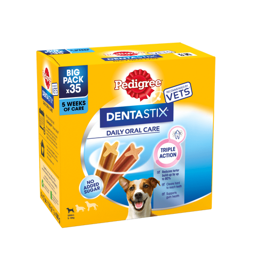 PEDIGREE DentaStix Daily Dental Chews For Small, Medium and Large Dogs x 4 Packs